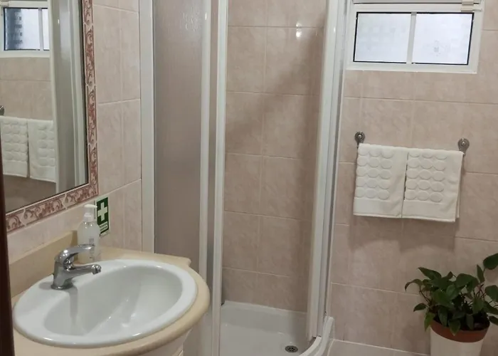 Dotty's House * Gaula