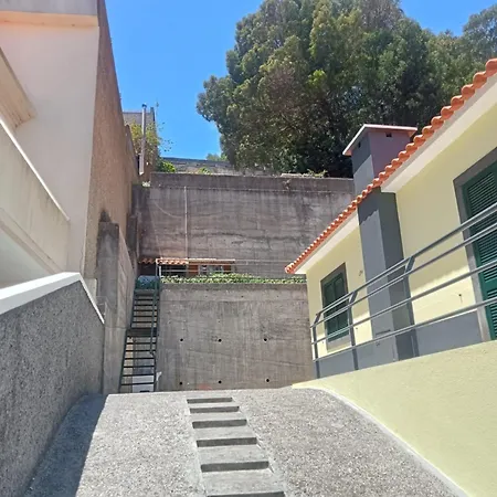 Dom wakacyjny Dotty's House Gaula